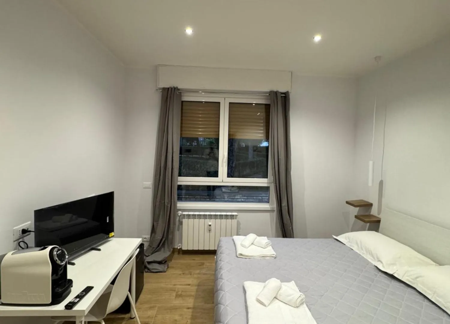 Suite Rooms Garbatella Roma 0*,  Italia